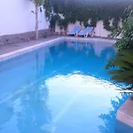 فندق Captain's House 2*