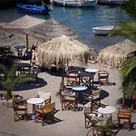 فندق Captain's House
