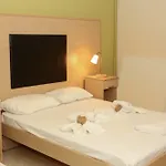 Captain's House سكالا