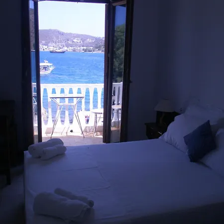 Captain's House سكالا