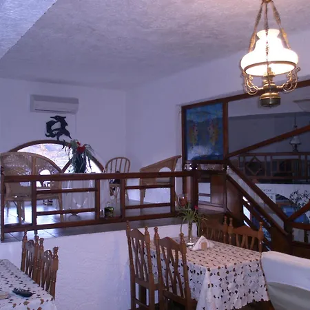 Captain's House Hotel Skala