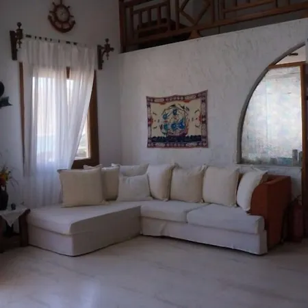 Captain's House Skala
