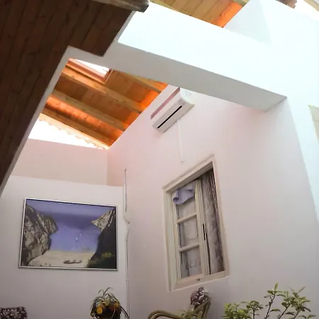 Captain's House Hotel