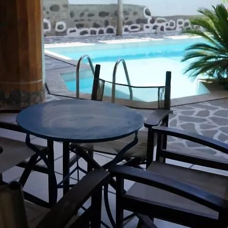 Captain's House Hotel 2*