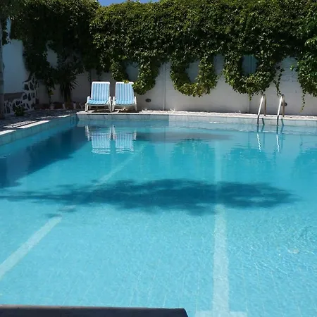 Captain's House Hotel