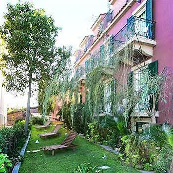 Captain's House Hotel