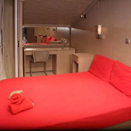 Hotel Captain's House